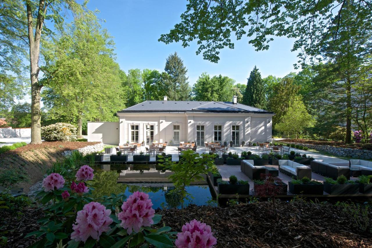 Hotel Separé v zahradě Ratmerice Exteriér fotografie